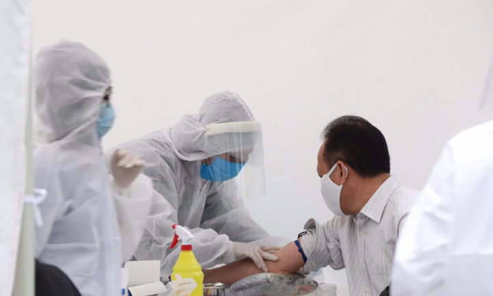 800 y bác sĩ Việt Nam sẽ tiêm thử nghiệm vaccine phòng lao để ngừa virus corona