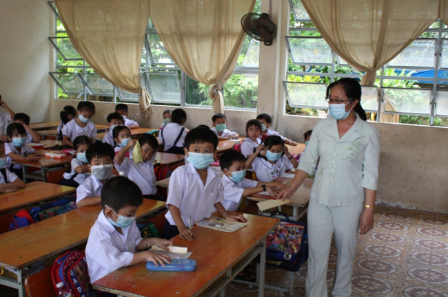 Khi nào học sinh tiểu học ở Cà Mau đi học trở lại?