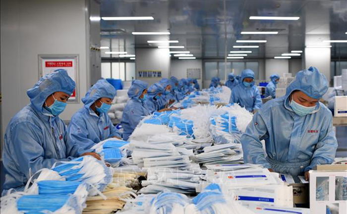 Chỉ được xuất khẩu khẩu trang bằng 5 lần đã bán cho cơ sở y tế: Khó thực hiện