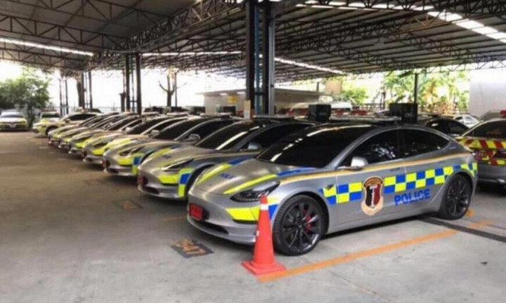 Cảnh sát Thái Lan 'chơi lớn', chi 3 triệu USD mua dàn xe Tesla Model 3S