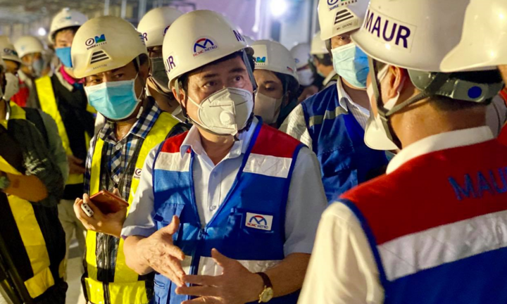 Chủ tịch TP.HCM Nguyễn Thành Phong thị sát tuyến Metro Bến Thành - Suối Tiên