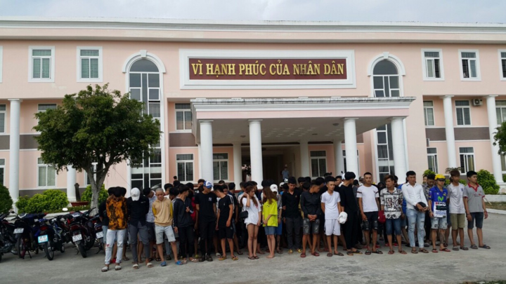 Bắt 83 kẻ tổ chức đua xe trái phép trên Quốc lộ 61 lúc nửa đêm