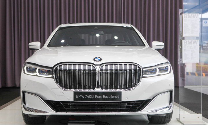 Chi tiết BMW 740Li Pure Excellence giá 6,3 tỷ đồng tại VN