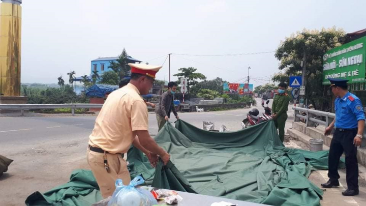 Hà Nội tháo dỡ 30 chốt kiểm dịch COVID-19