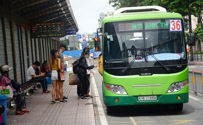 Đề xuất cho phép xe khách tại TP.HCM hoạt động trở lại, xe buýt chờ đến 4/5