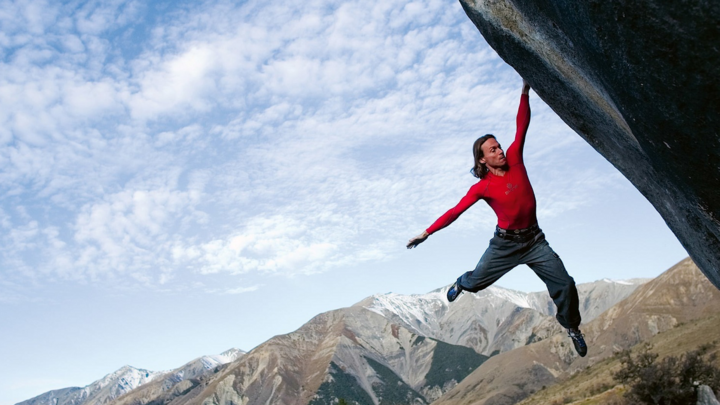 Chinh phục những vách núi cao hàng trăm mét