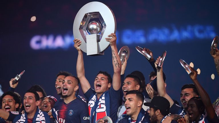 Ligue 1 bị bỏ dở, PSG được đặc cách vô địch