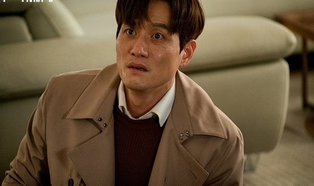 Diễn xuất quá đạt, nam chính ‘Thế giới hôn nhân’ bị khán giả doạ đánh