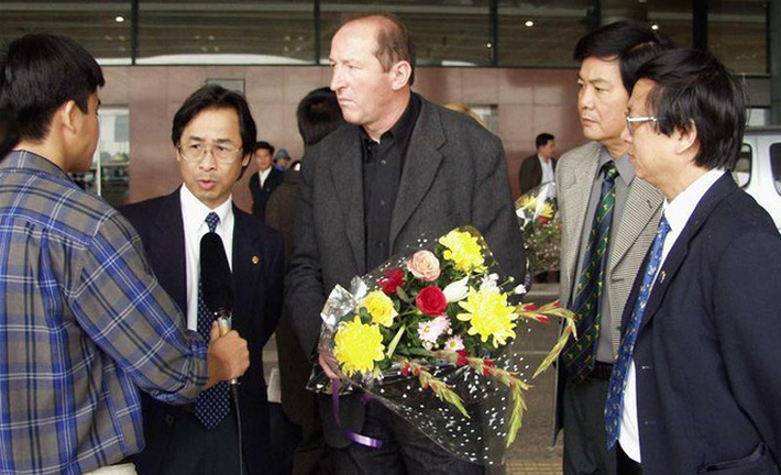 Tin lời có cánh từ nhà vô địch World Cup, VFF mất tiền tỷ cho HLV hạng 2