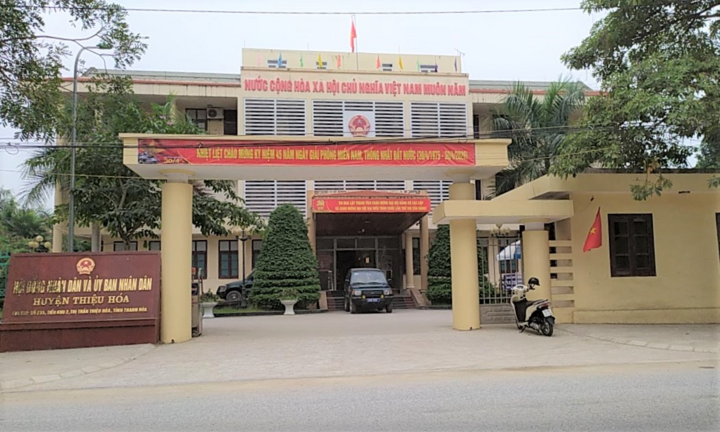 Không chịu trả 3,1 tỷ đồng, xã thành 'con nợ' của huyện: Mời lên 6 lần không trả