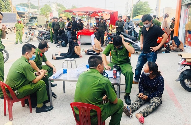 Bà trùm Loan 'Cá' và đàn em vừa bị công an bắt nóng đối diện mức phạt nào?