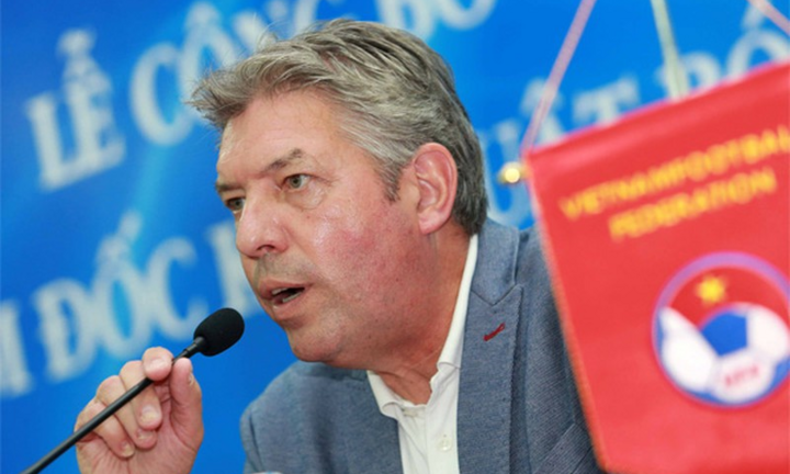 Giám đốc kỹ thuật Gede và tư duy chồng chéo của bóng đá Việt 