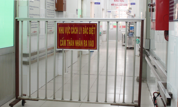 Thêm bệnh nhân suy hô hấp nặng, chuyển gấp đến Bệnh viện Bệnh Nhiệt đới TP.HCM