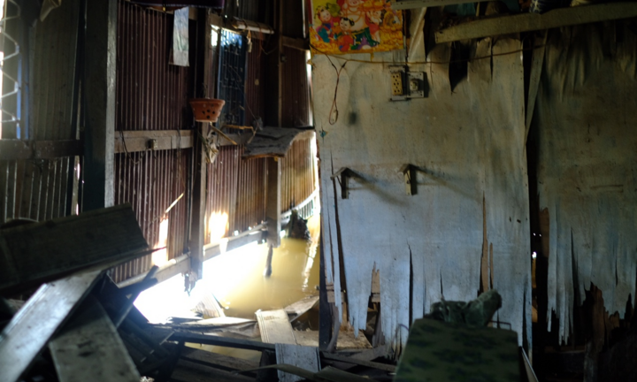 Người Sài Gòn chấp nhận 'đổ tiền xuống sông' để giữ đất, giữ nhà