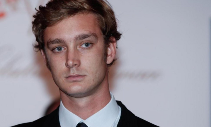 Dung mạo và cuộc sống cổ tích của hoàng tử đẹp trai, đào hoa nhất châu Âu