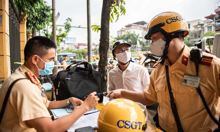 Phạt 40 triệu đồng với tài xế xe tải vi phạm nồng độ cồn trên cao tốc