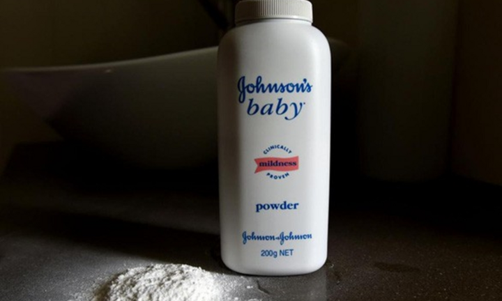 Johnson & Johnson dừng bán phấn rôm giữa tin đồn gây ung thư: Bộ Y tế vào cuộc