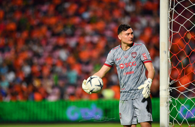 Tương lai Đặng Văn Lâm được định đoạt trong tháng 1 