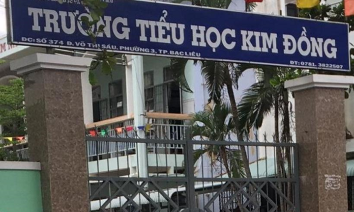 Phụ huynh tiếp xúc với bệnh nhân COVID-19, cả trường có nguy cơ nghỉ học