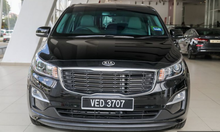 Chiêm ngưỡng Kia Grand Carnival 2020 giá chưa đến 1 tỷ đồng 