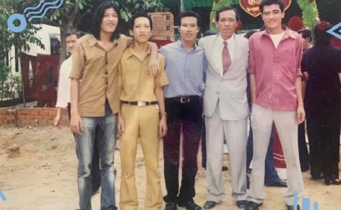 Nhã Phương khoe ảnh Trường Giang 20 năm trước