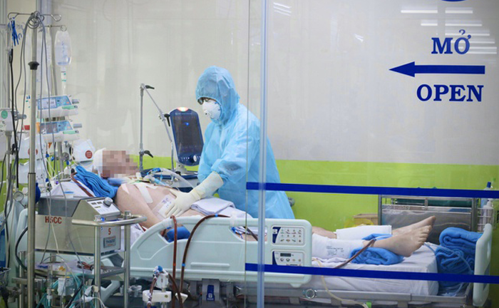 Bệnh nhân 91 vẫn hôn mê, phụ thuộc gần hoàn toàn vào tim phổi nhân tạo