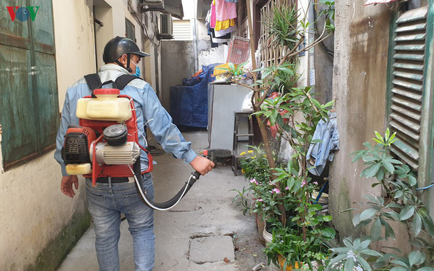 Hai ổ dịch sốt xuất huyết có nguy cơ bùng phát tại Hà Nội