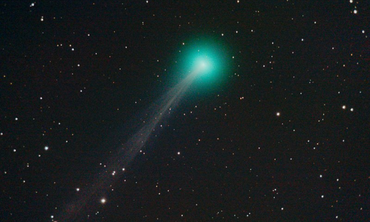 Sao chổi 'siêu sáng' và cuộc chiến sinh tồn cam go khi đối mặt với Mặt trời