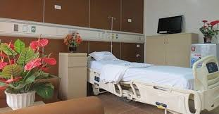 'Không ở đâu giá giường dịch vụ bệnh viện công như giá phòng khách sạn'