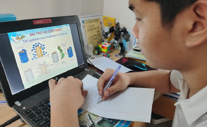 Hà Nội khảo sát trực tuyến lớp 12: Lo không đánh giá thực chất học sinh