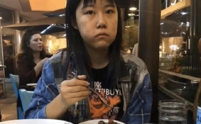 'Nữ chính' lộ nhan sắc thật, chuyện tình qua mạng 'toang' ngay lần gặp đầu