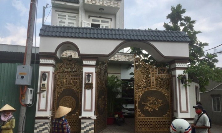 Người đàn ông nghi bị sát hại trong căn nhà 3 tầng ở ven TP.HCM
