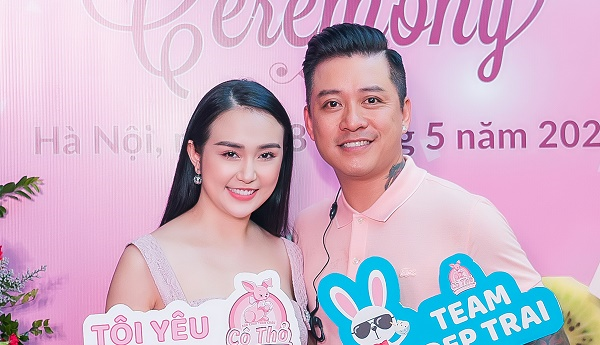 Hương Baby: 'Tôi và Tuấn Hưng trải qua biết bao khó khăn và sóng gió'