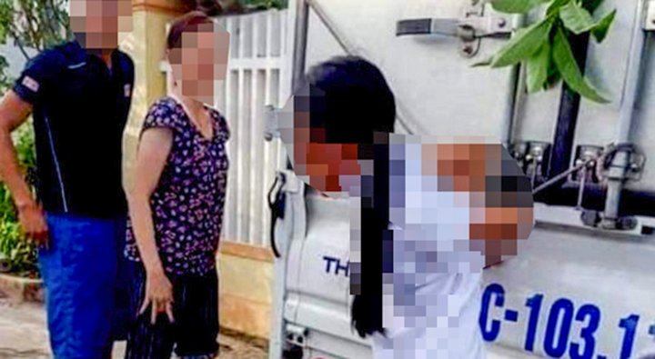 Ông ngoại, mẹ trói bé gái 11 tuổi sau xe tải bêu ngoài đường vì nghi trộm tiền