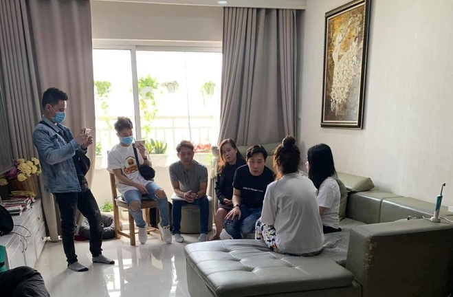 Trấn Thành trực tiếp làm việc với 2 người loan tin anh 'bay lắc'