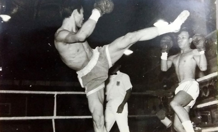 Trùm bảo kê Sài Gòn thua đau cao thủ võ Việt ở 'gánh võ rong' độc nhất vô nhị