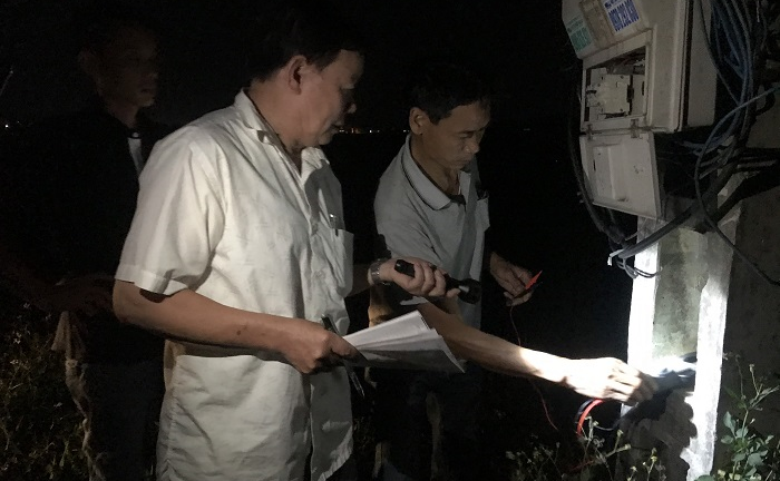 Dân Hải Phòng khốn khổ sống cảnh 'tắt đèn' những ngày nóng bức