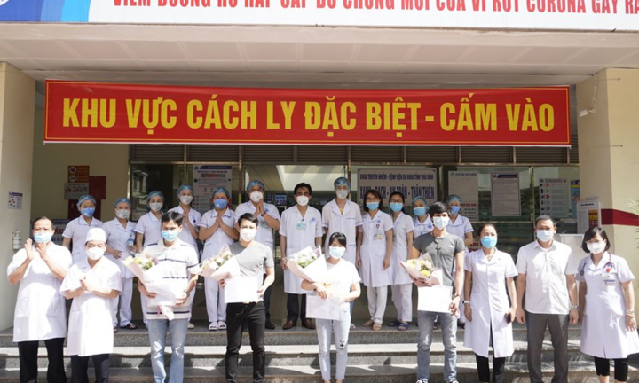 Video: 4 bệnh nhân mắc COVID-19 điều trị ở Thái Bình khỏi bệnh