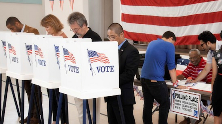 Bản tin 3/6: Cử tri Mỹ tham gia bầu cử sơ bộ giữa dịch COVID-19 