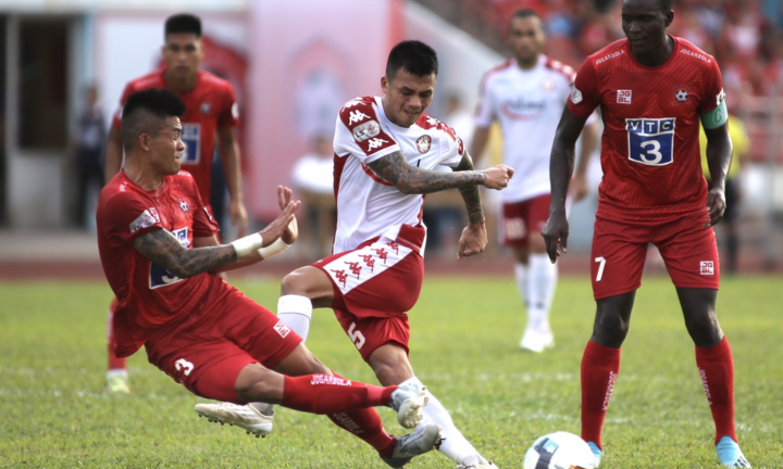 Thiếu Công Phượng, CLB TP.HCM chia điểm với Hải Phòng