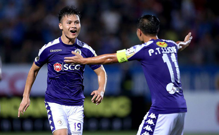 Trực tiếp Bình Dương 0-2 Hà Nội FC: Quang Hải đổ máu, phải quấn băng kín trán