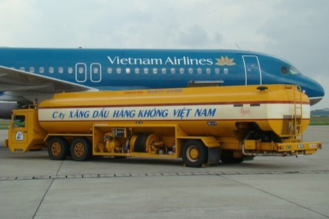 Đại gia PV Oil muốn bán xăng cho máy bay