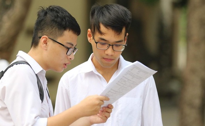 Chưa tốt nghiệp THPT, học sinh đã nhận giấy báo trúng tuyển đại học