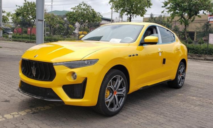 Khám phá siêu xe Maserati Levante Trofeo vừa cập cảng Việt Nam