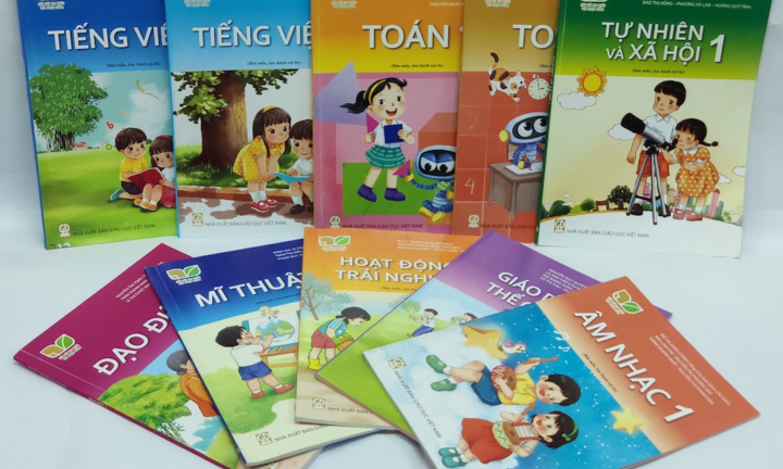 Đề nghị các nhà xuất bản giảm tối đa giá sách giáo khoa lớp 1 mới