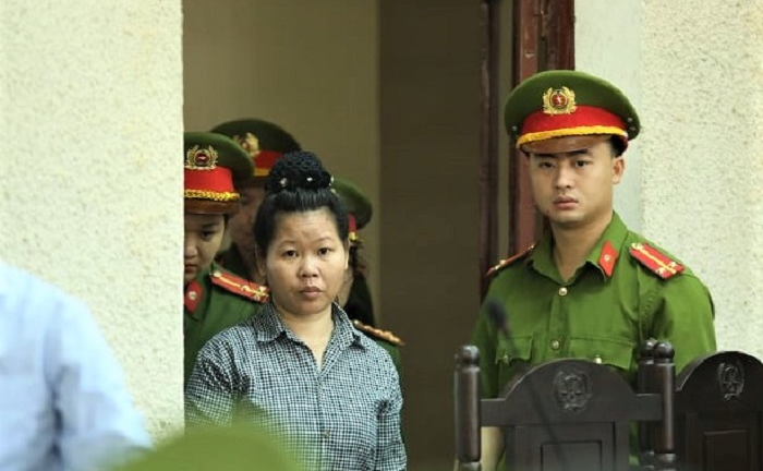 Hoãn phiên tòa phúc thẩm xét xử mẹ nữ sinh giao gà ở Điện Biên