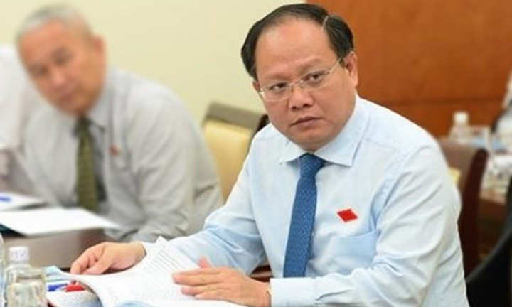 Vì sao ông Tất Thành Cang vắng mặt tại buổi tiếp xúc cử tri?