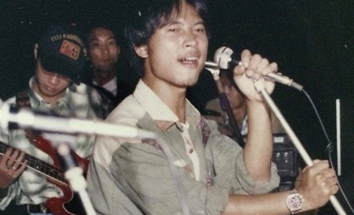 BTV Long Vũ khoe ảnh đi hát cùng MC Anh Tuấn thời sinh viên 