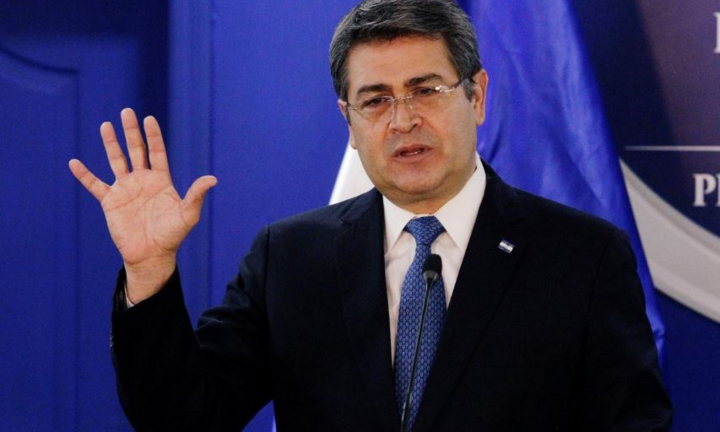Tổng thống Honduras mắc COVID-19
