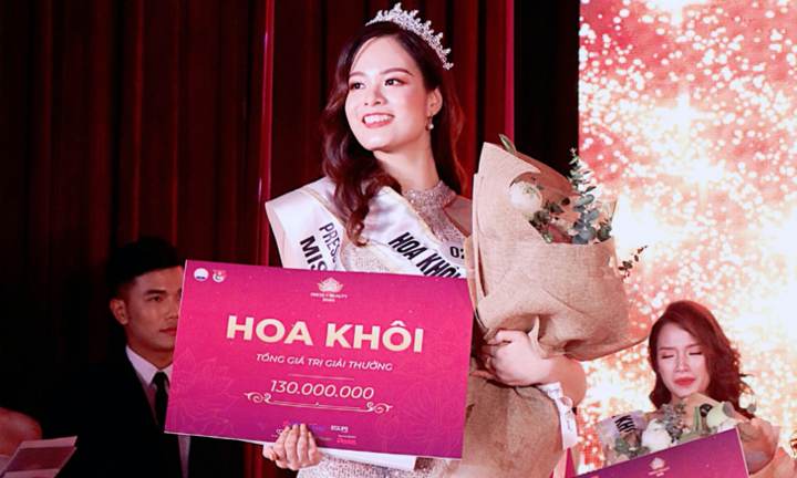 Nhan sắc rạng ngời của hoa khôi Học viện Báo chí và Tuyên truyền 2020